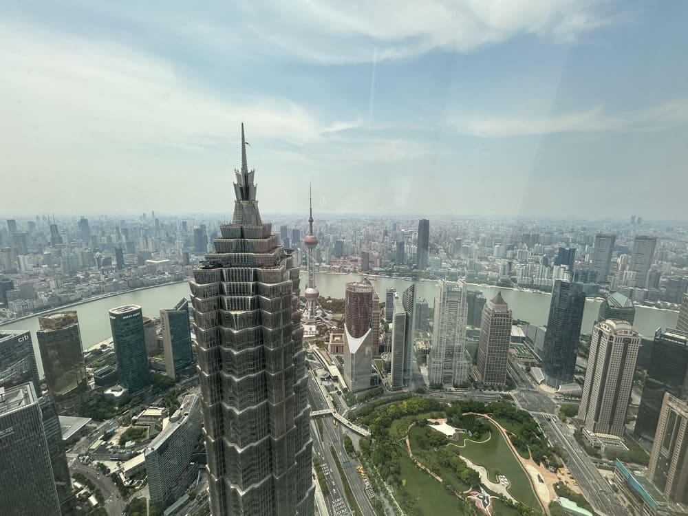 上海：SWFC内パークハイアットのラウンジからの景色